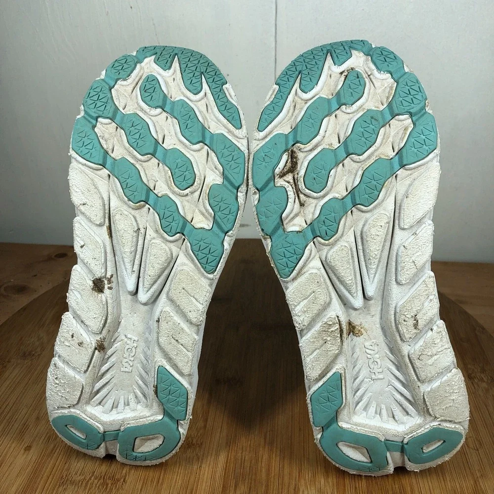 Hoka rincon 3 Womens size 7.5 shoes orange athletic running sneakers